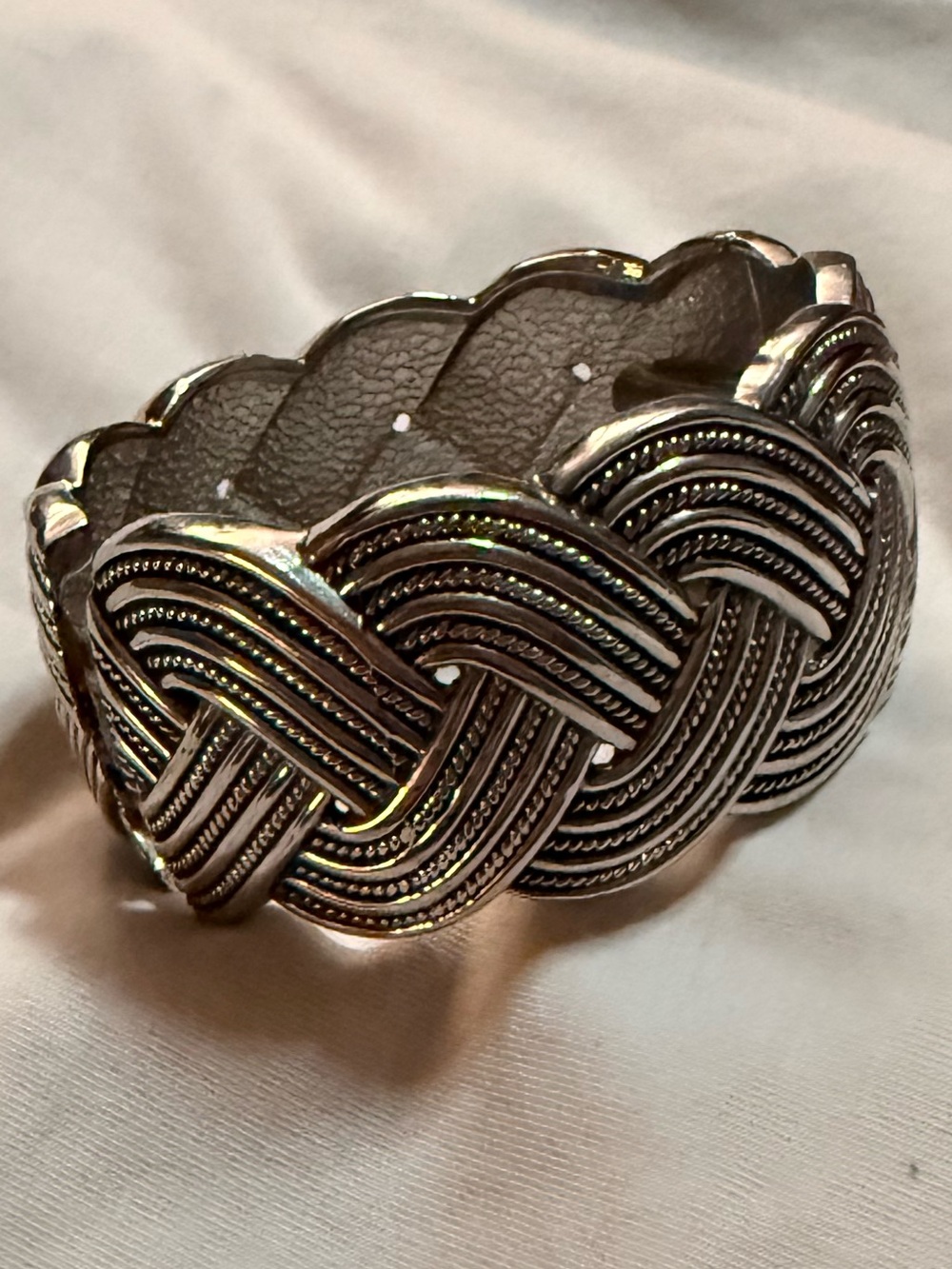 Vintage Silver Tone Textured Woven Braided Hinged Cuff Bracelet, Metal